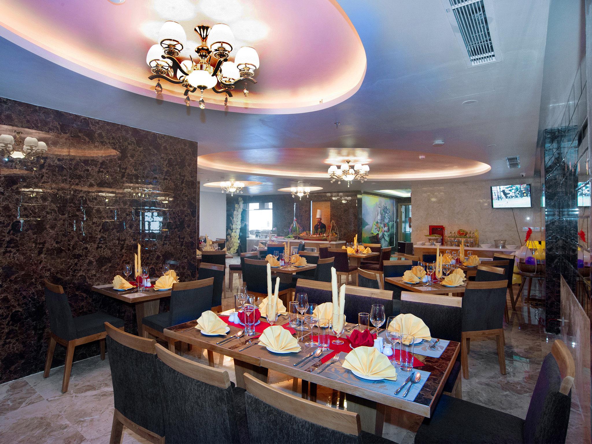 Sea Queen Hotel Đà Nẵng Kültér fotó
